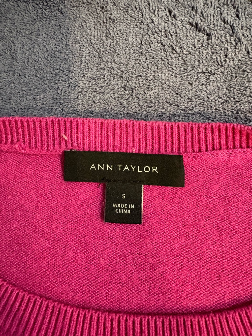 Ann Taylor Bright Fuchsia Crewneck Sweater
